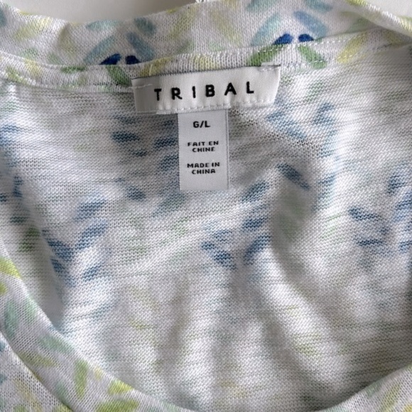 TRIBAL multicolored printed top side L preowned - Picture 9 of 11